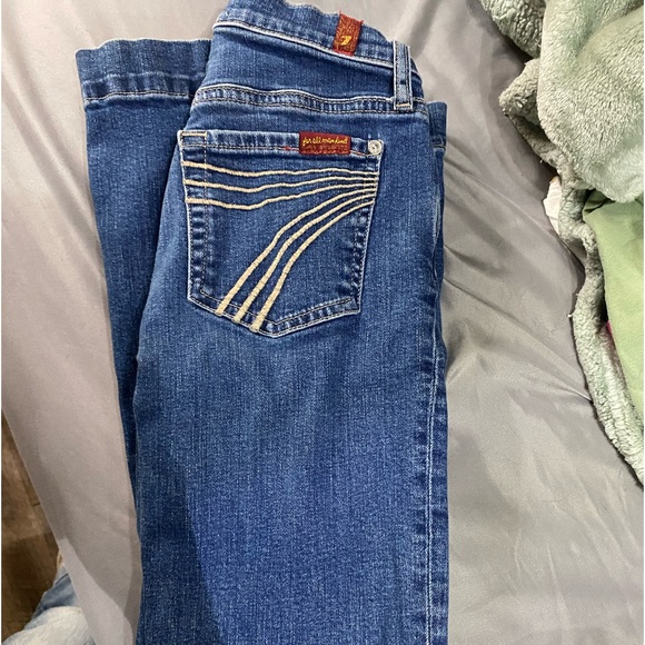 7’s